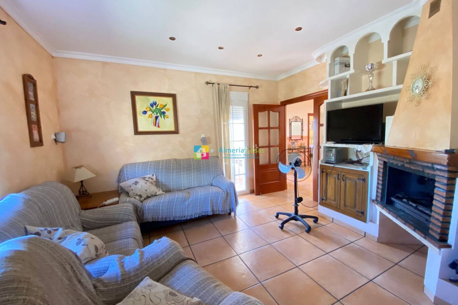 4 bedroom Villa for sale in Cuevas del Almanzora - € 295,000 (Ref: 9684252)