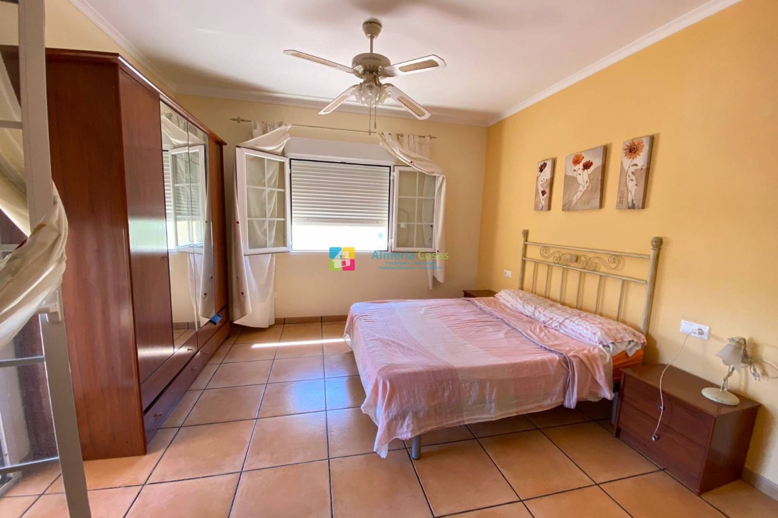 4 bedroom Villa for sale in Cuevas del Almanzora - € 295,000 (Ref: 9684252)