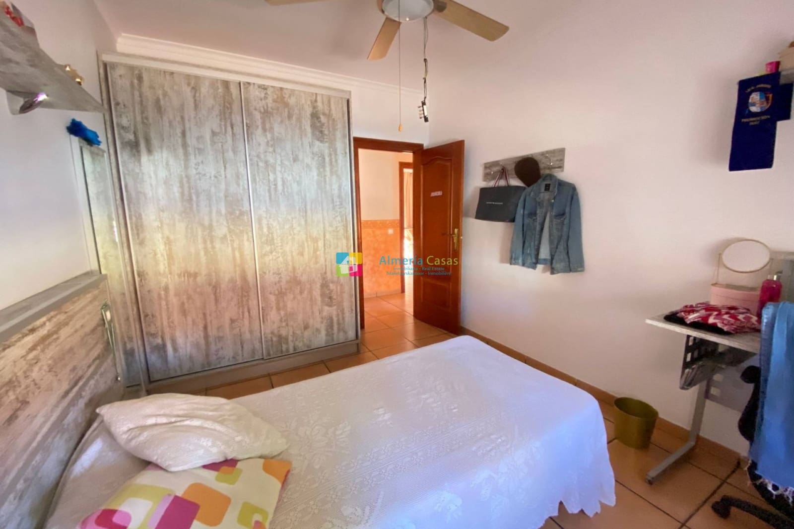 4 bedroom Villa for sale in Cuevas del Almanzora - € 295,000 (Ref: 9684252)