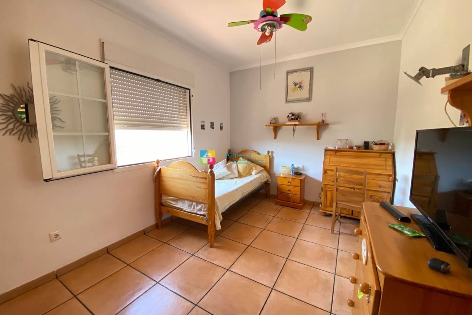 4 bedroom Villa for sale in Cuevas del Almanzora - € 295,000 (Ref: 9684252)