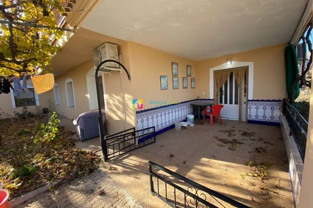 8 soveværelse Finca/Landehus til salg i Chirivel med swimmingpool - € 299.999 (Ref: 9687491)