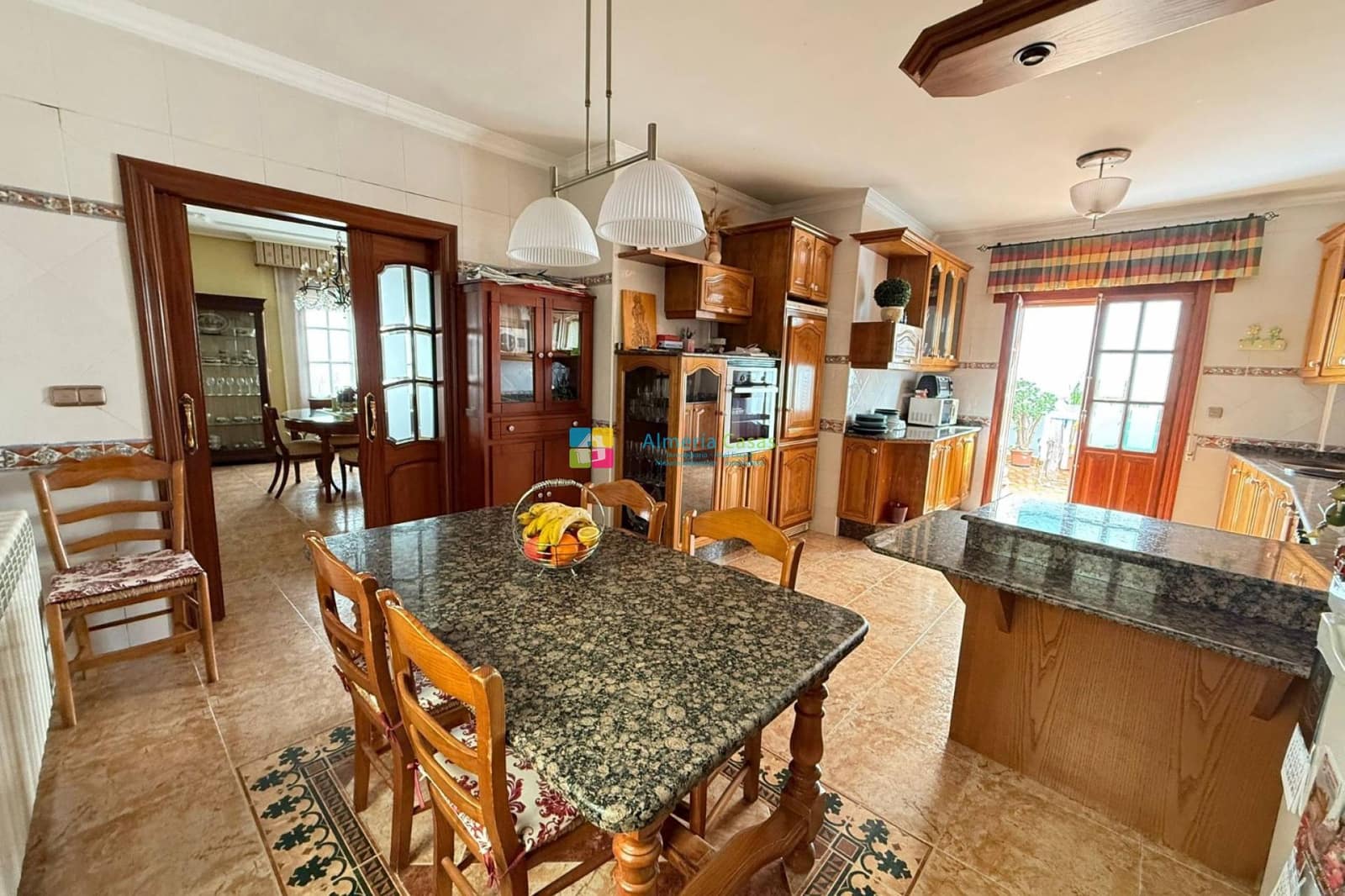 5 soveværelse Byhus til salg i Albox - € 395.995 (Ref: 9694209)