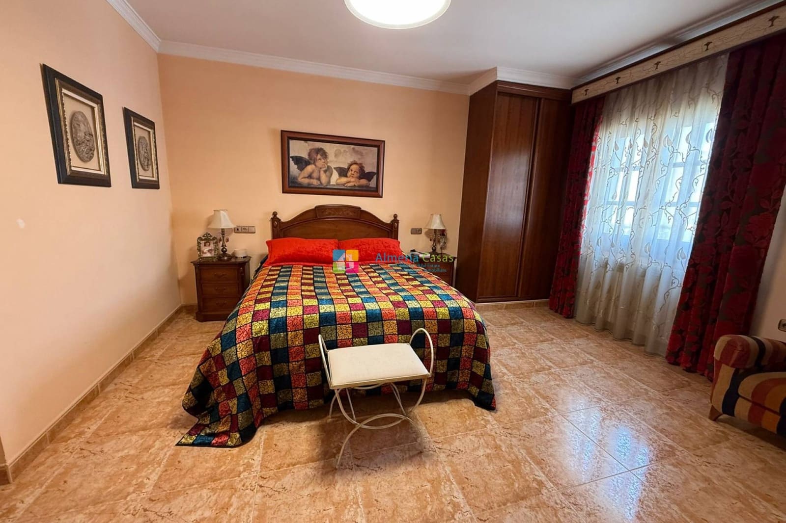 5 soveværelse Byhus til salg i Albox - € 395.995 (Ref: 9694209)