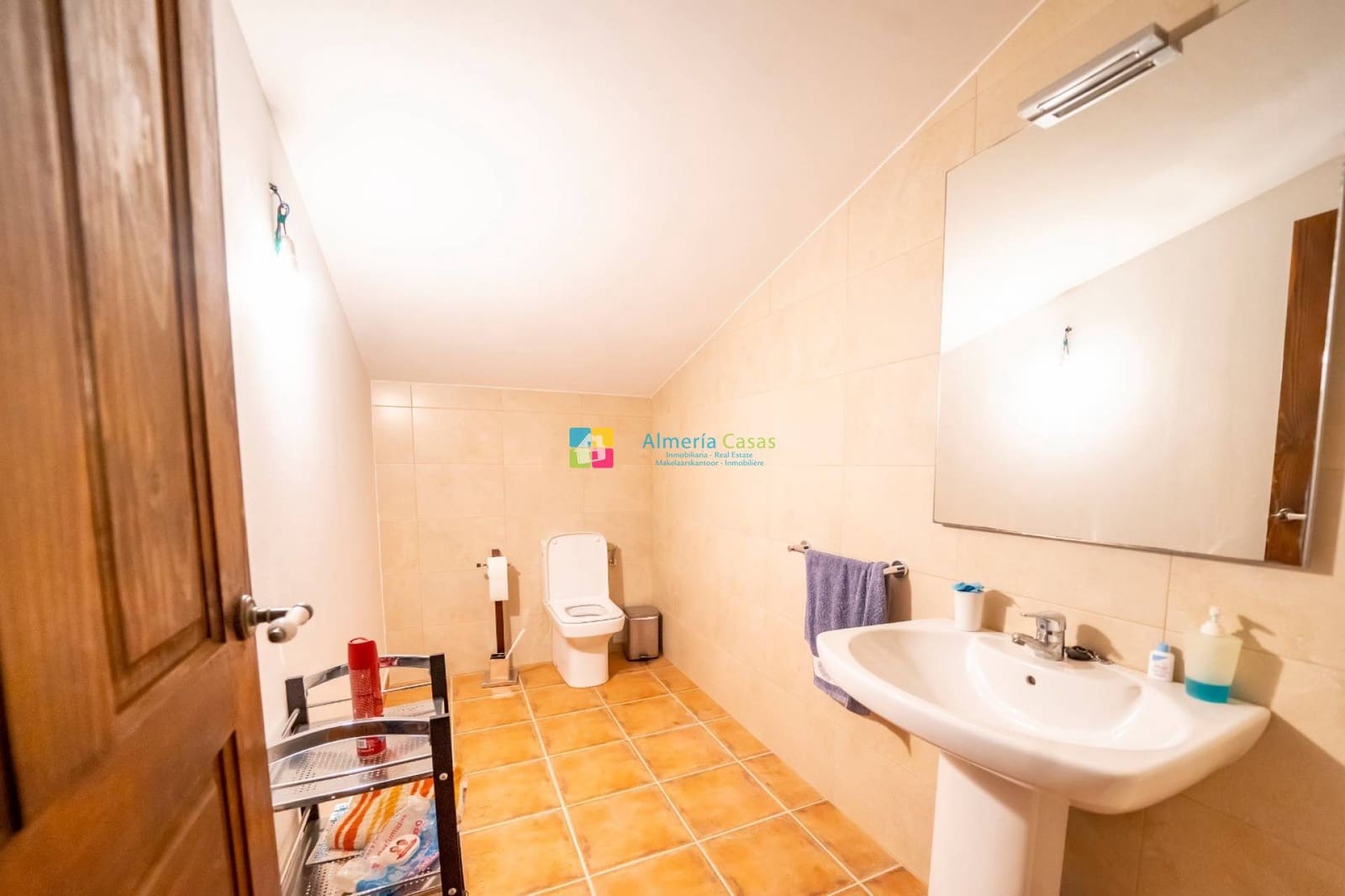 5 bedroom Finca/Country House for sale in Cantoria - € 240,000 (Ref: 9699692)