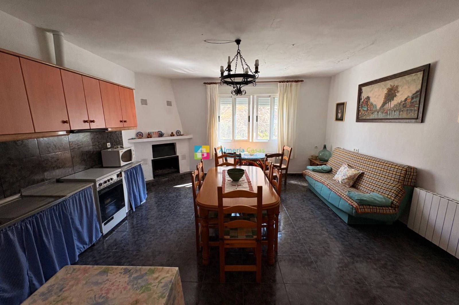 8 bedroom Townhouse for sale in Sierro - € 224,950 (Ref: 9699697)