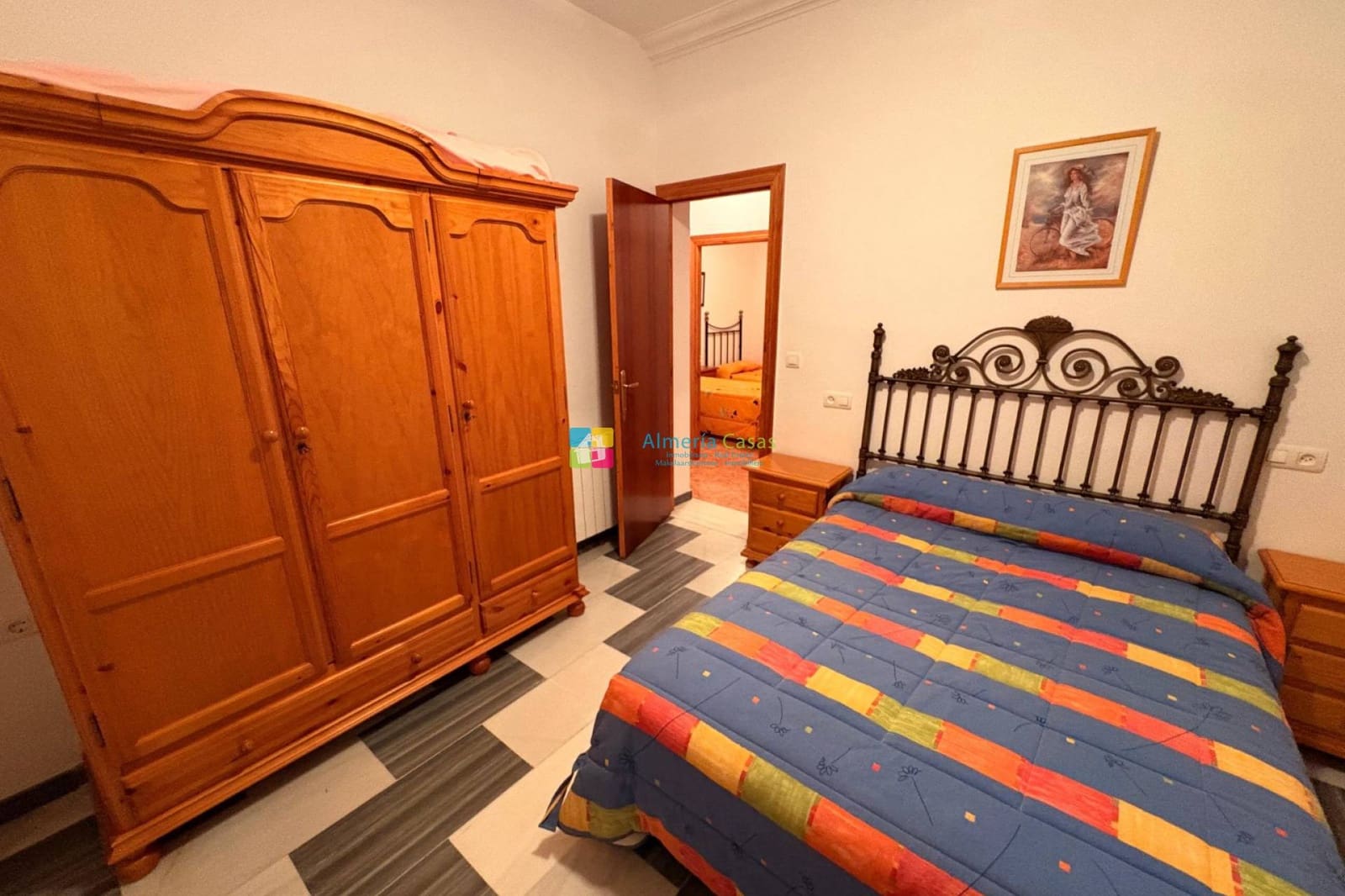 8 bedroom Townhouse for sale in Sierro - € 224,950 (Ref: 9699697)