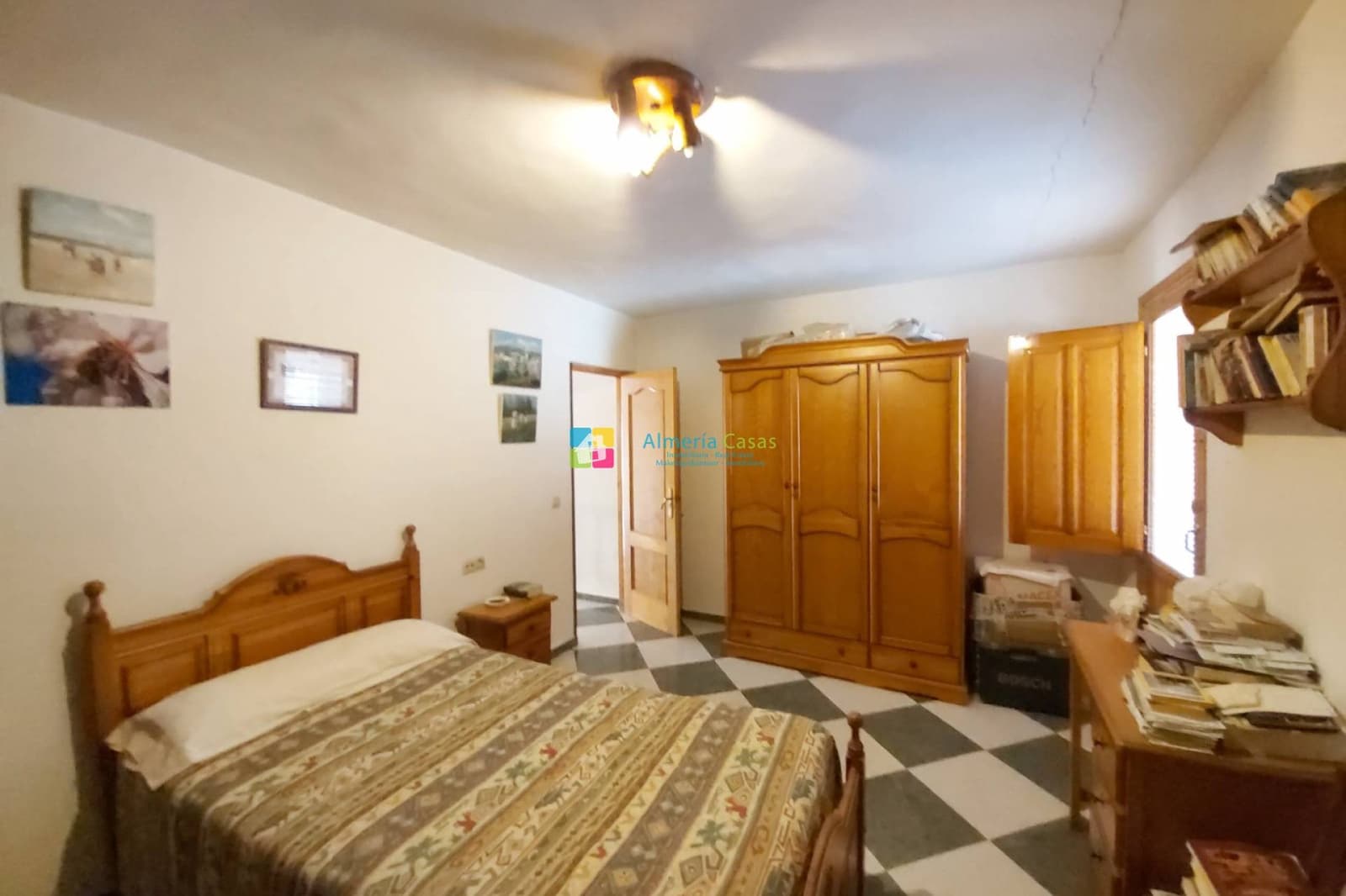 6 bedroom Townhouse for sale in Albanchez - € 95,000 (Ref: 9713442)