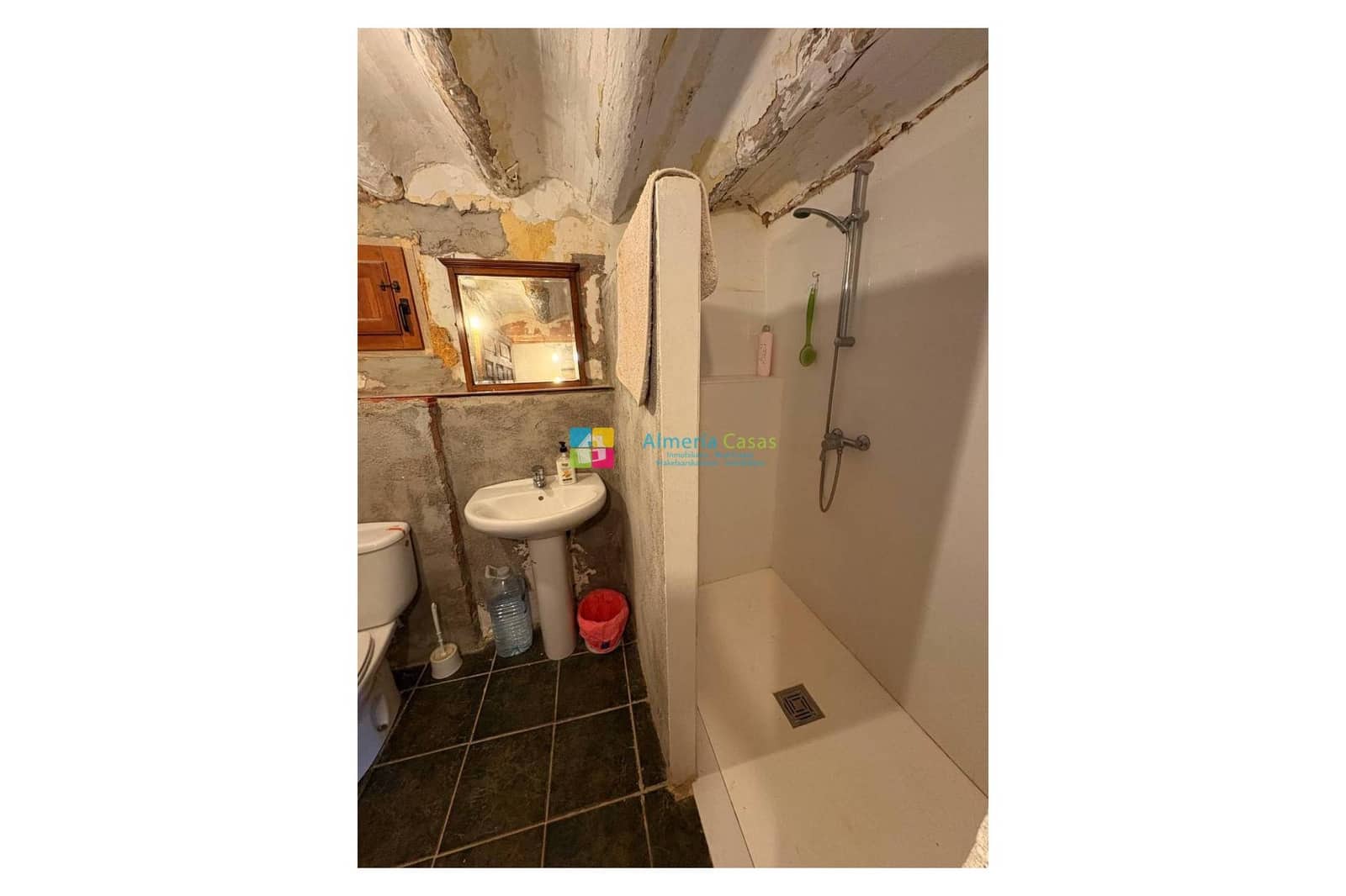 6 bedroom Finca/Country House for sale in Oria with pool - € 199,950 (Ref: 9713443)