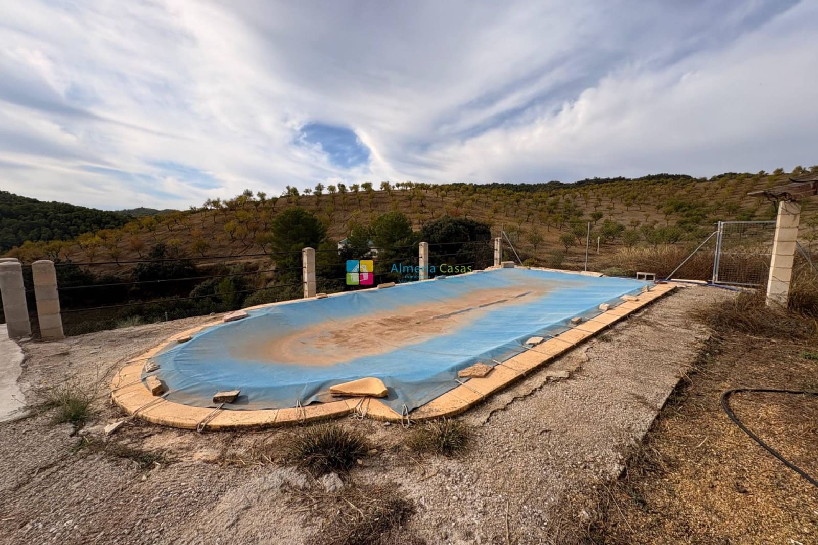 6 bedroom Finca/Country House for sale in Oria with pool - € 199,950 (Ref: 9713443)