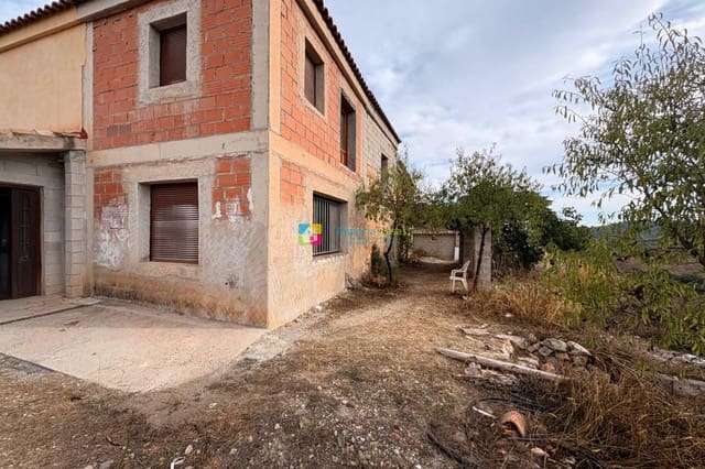 6 soverom Finca/Herregård til salgs i Oria med svømmebasseng - € 199 950 (Ref: 9713443)