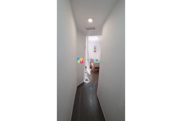 Apartamento de 4 habitaciones en Albox en venta - 99.000 € (Ref: 9713444)