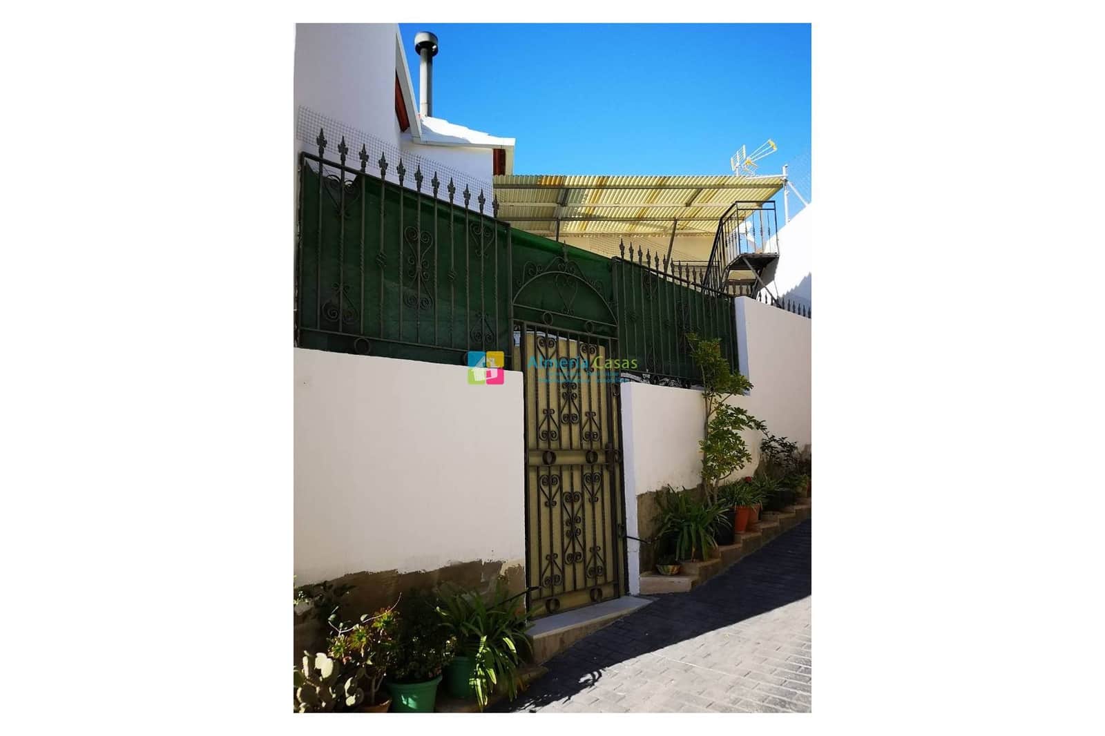 3 chambre Maison de Ville à vendre à Urracal - 80 000 € (Ref: 9713447)