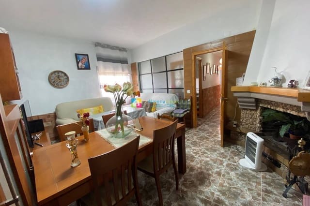 4 bedroom Townhouse for sale in Lúcar - € 75,000 (Ref: 9713849)