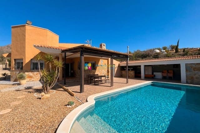 Chalet de 3 habitaciones en Saliente Alto, Albox en venta con piscina - 229.000 € (Ref: 9720307)