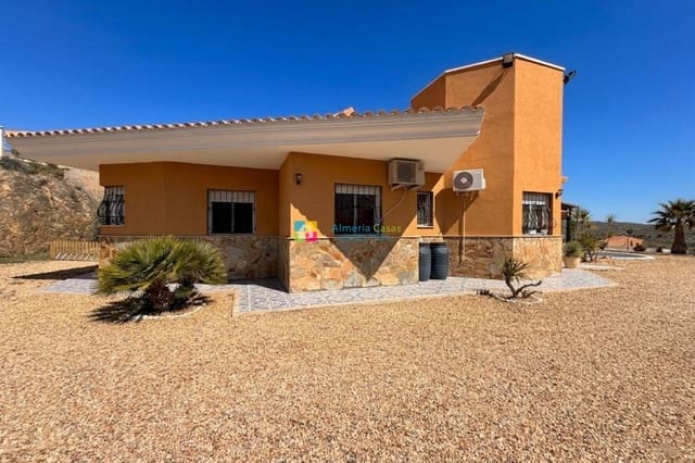 Chalet de 3 habitaciones en Saliente Alto, Albox en venta con piscina - 229.000 € (Ref: 9720307)