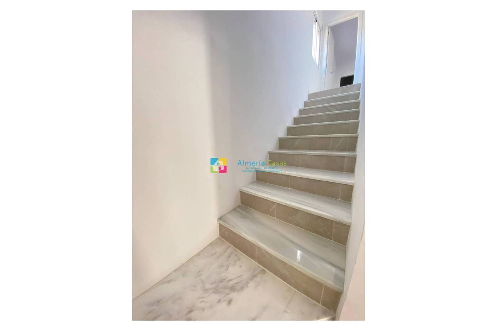 4 bedroom Villa for sale in Zurgena with pool - € 294,000 (Ref: 9730613)