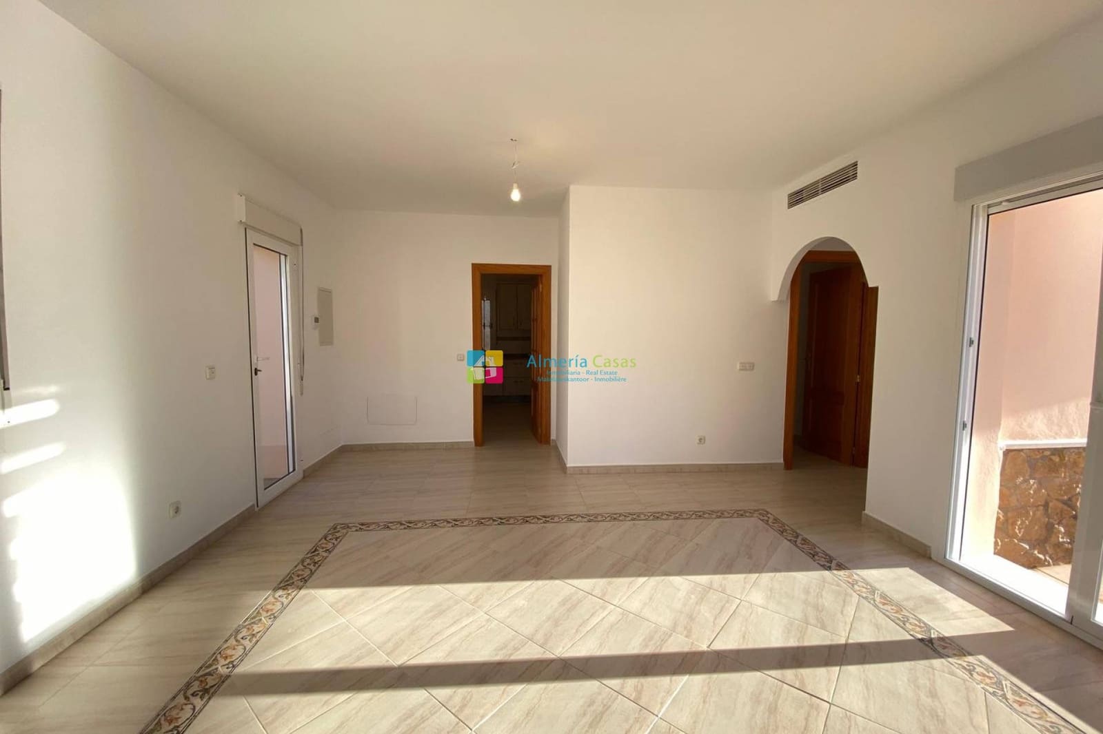 3 bedroom Villa for sale in Arboleas with pool - € 255,000 (Ref: 9730614)