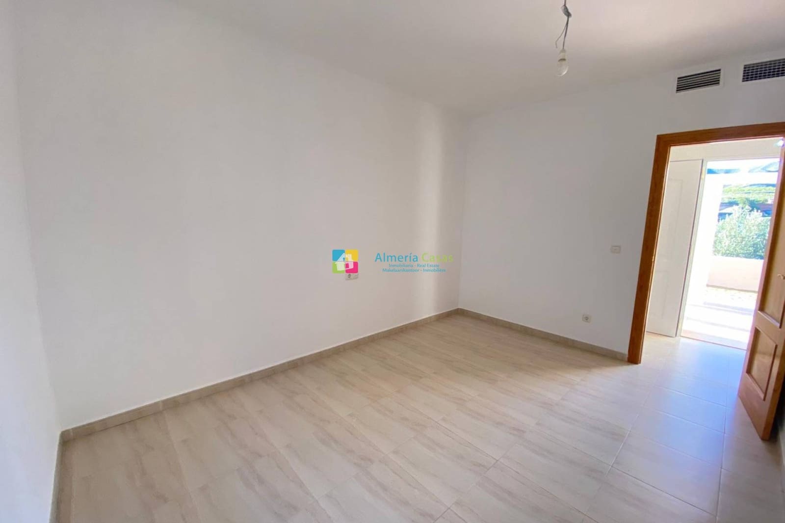 3 bedroom Villa for sale in Arboleas with pool - € 255,000 (Ref: 9730614)