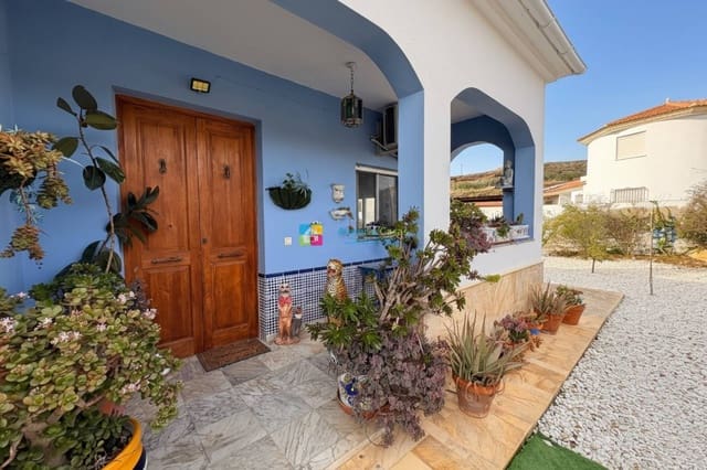 Chalet de 3 habitaciones en Partaloa en venta con piscina - 229.000 € (Ref: 9730616)