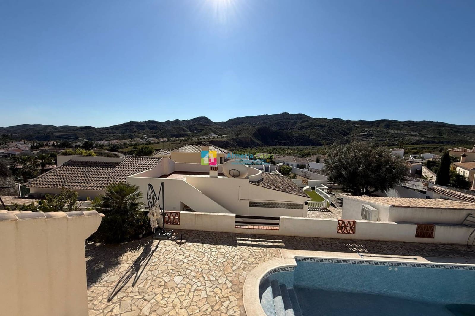 3 bedroom Villa for sale in Arboleas with pool - € 279,995 (Ref: 9733886)