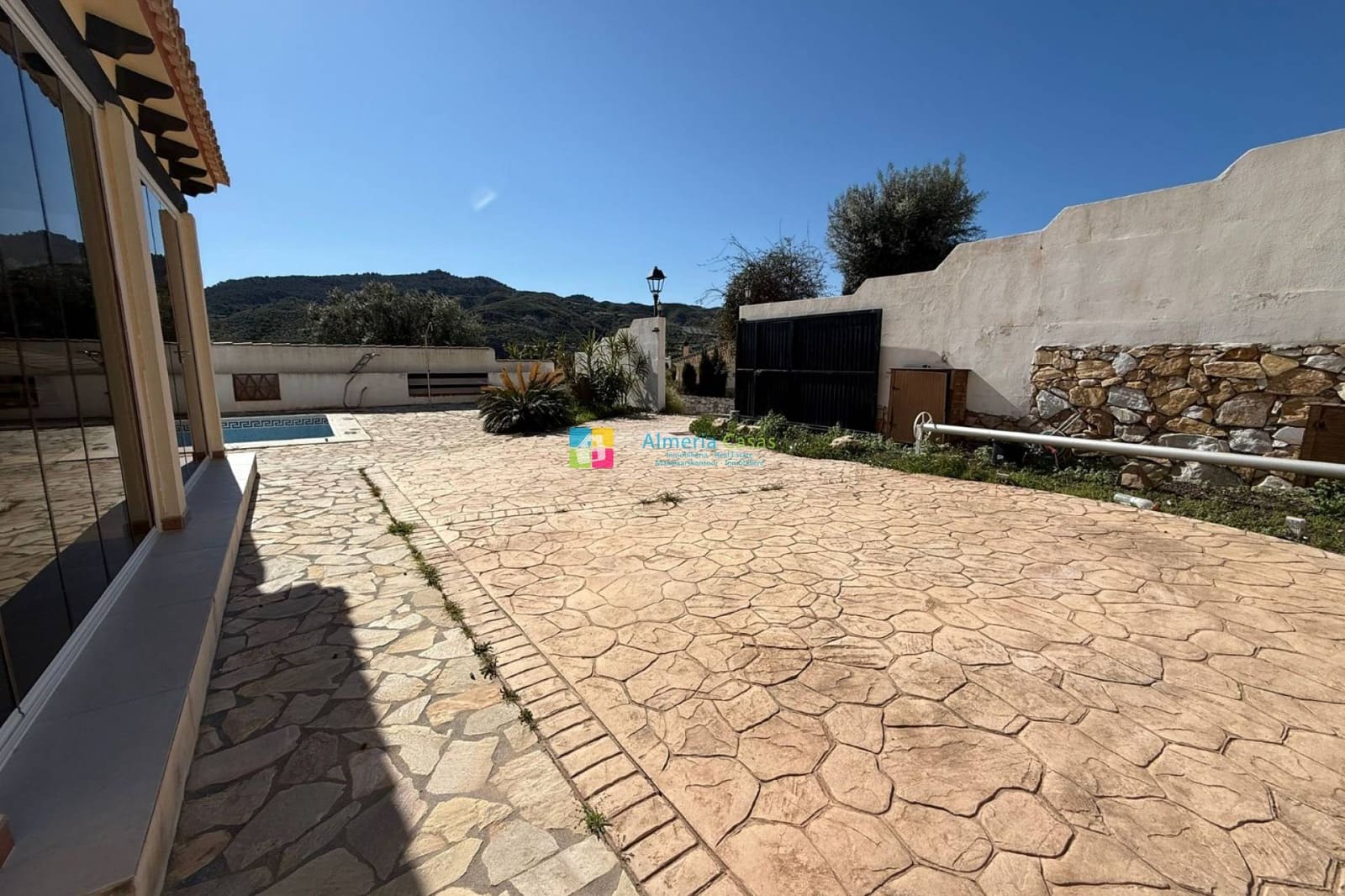 3 bedroom Villa for sale in Arboleas with pool - € 279,995 (Ref: 9733886)