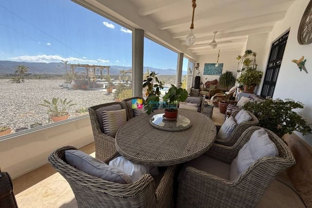 Chalet de 5 habitaciones en Partaloa en venta con piscina garaje - 394.950 € (Ref: 9737190)