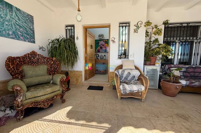 Chalet de 5 habitaciones en Partaloa en venta con piscina garaje - 394.950 € (Ref: 9737190)