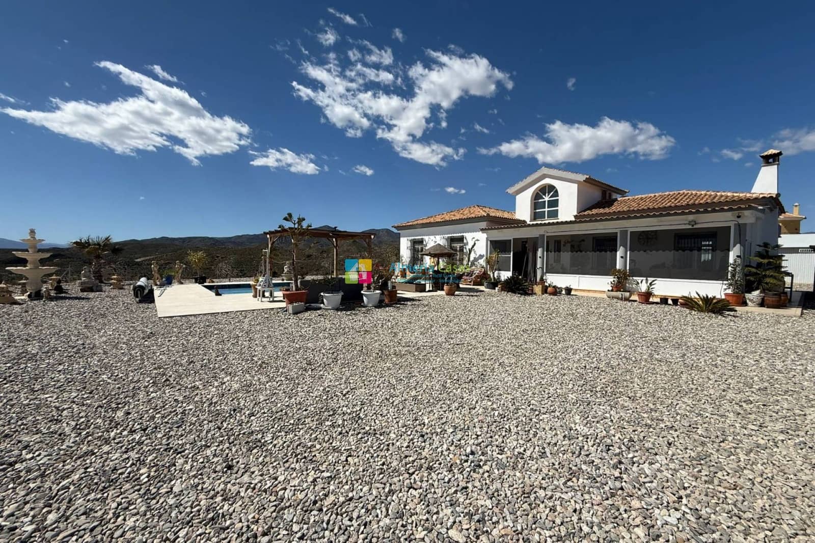 5 bedroom Villa for sale in Partaloa with pool garage - € 394,950 (Ref: 9737190)