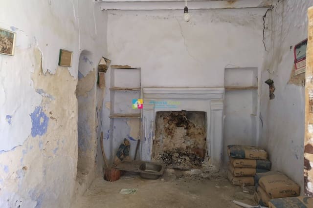 3 slaapkamer Finca/Landhuis te koop in Arboleas - € 93.000 (Ref: 9747146)