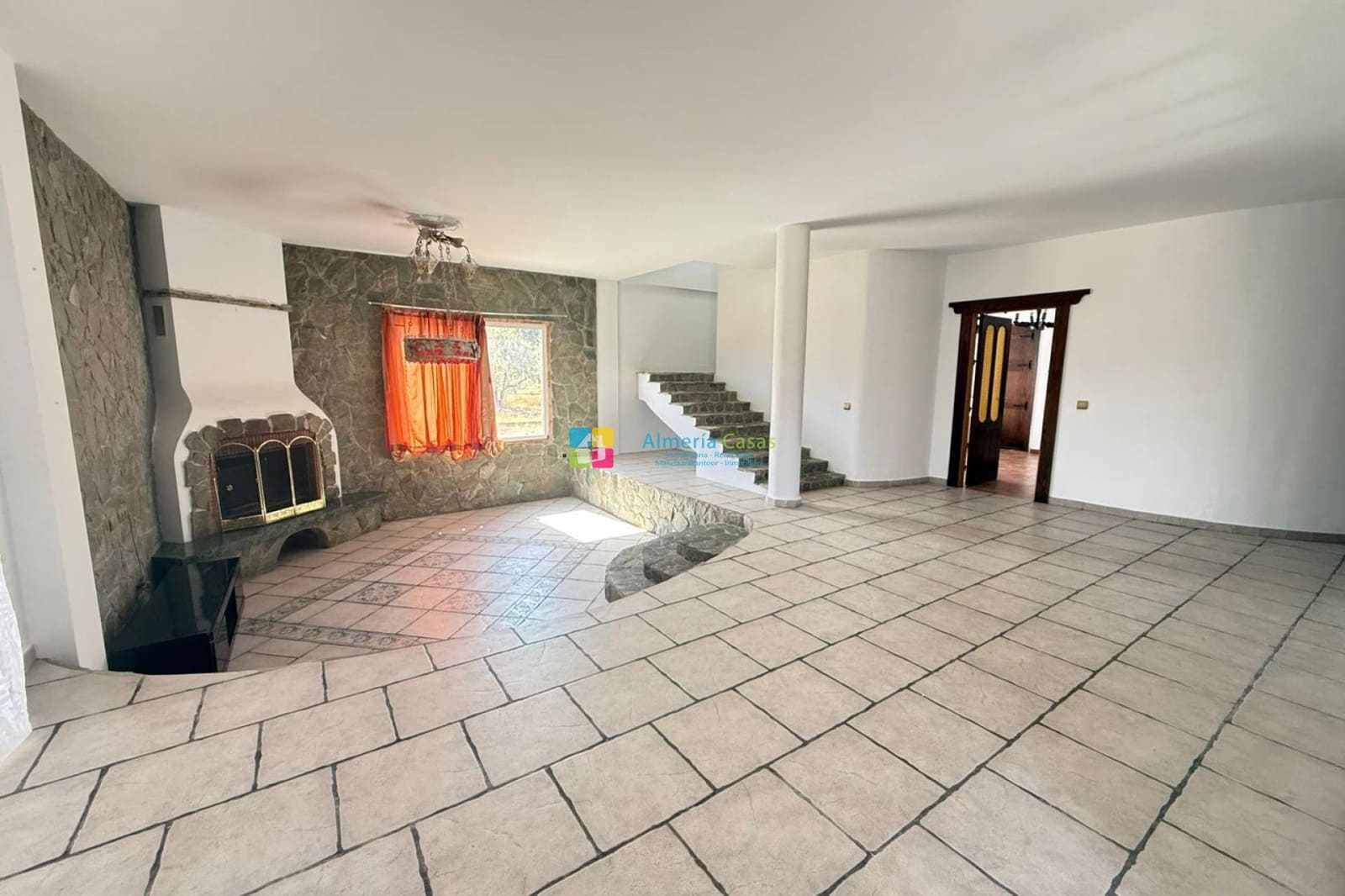 Finca/Maison de Campagne de 4 chambres à louer à Albox - 850 € (Ref: 9749304)