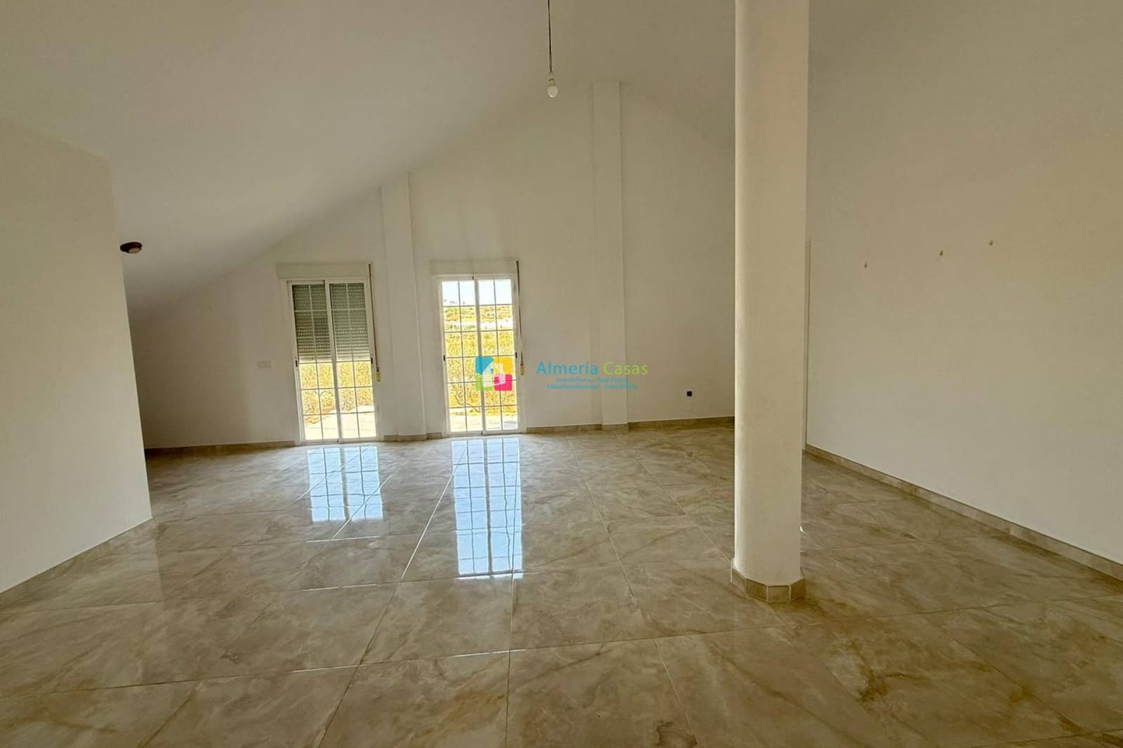 Finca/Maison de Campagne de 4 chambres à louer à Albox - 850 € (Ref: 9749304)