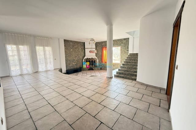 Finca/Maison de Campagne de 4 chambres à louer à Albox - 850 € (Ref: 9749304)