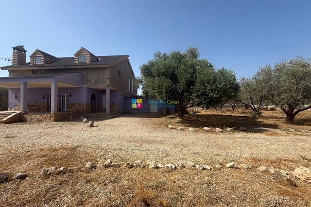 Finca/Maison de Campagne de 4 chambres à louer à Albox - 850 € (Ref: 9749304)