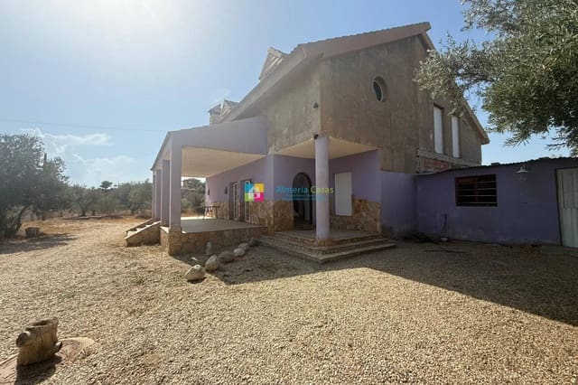 Finca/Maison de Campagne de 4 chambres à louer à Albox - 850 € (Ref: 9749304)