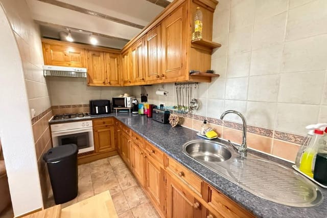 3 makuuhuone Maalaistalo myytävänä paikassa Los Cerricos, Oria mukana uima-altaan - 159 950 € (Ref: 9777099)