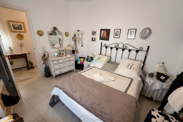 5 soverom Hus til salgs i Lúcar med garasje - € 149 950 (Ref: 9778606)