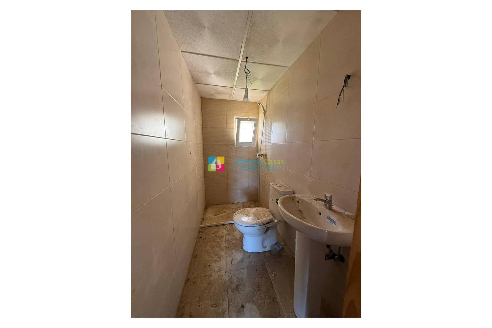 4 chambre Finca/Maison de Campagne à vendre à Huercal-Overa - 75 000 € (Ref: 9779009)