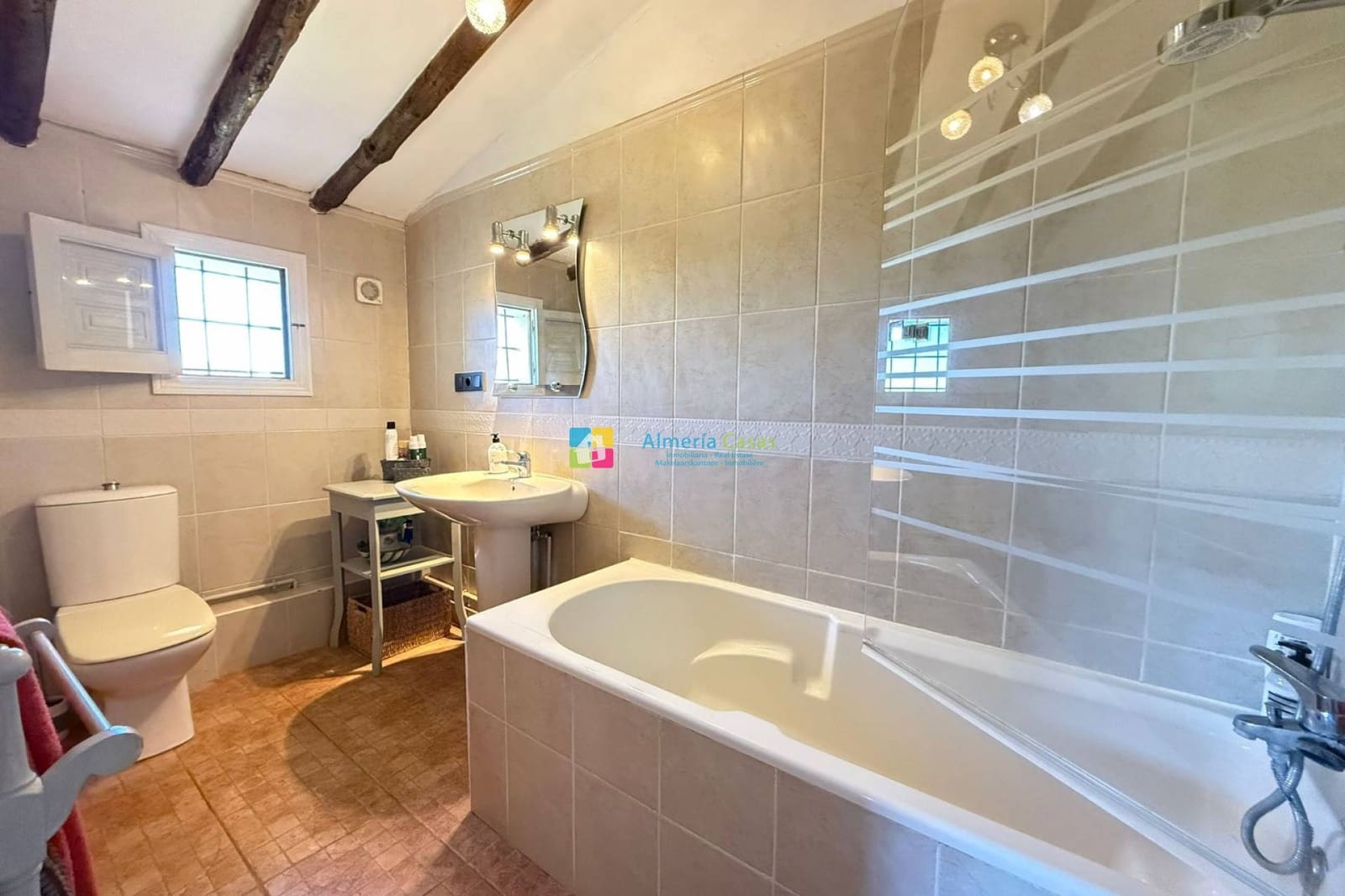 Finca/Casa Rural de 5 habitaciones en Lubrín en venta con piscina garaje - 385.000 € (Ref: 9781363)