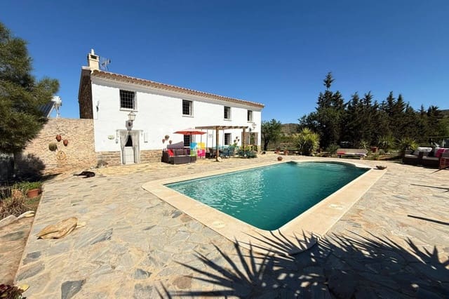 Finca/Casa Rural de 5 habitaciones en Lubrín en venta con piscina garaje - 385.000 € (Ref: 9781363)
