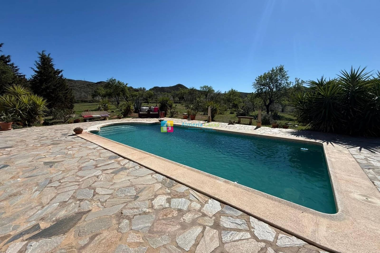 Finca/Casa Rural de 5 habitaciones en Lubrín en venta con piscina garaje - 385.000 € (Ref: 9781363)