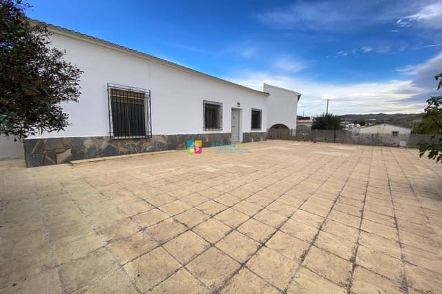 4 soveværelse Finca/Landehus til salg i Pocicas, Albox med swimmingpool - € 249.000 (Ref: 9781364)