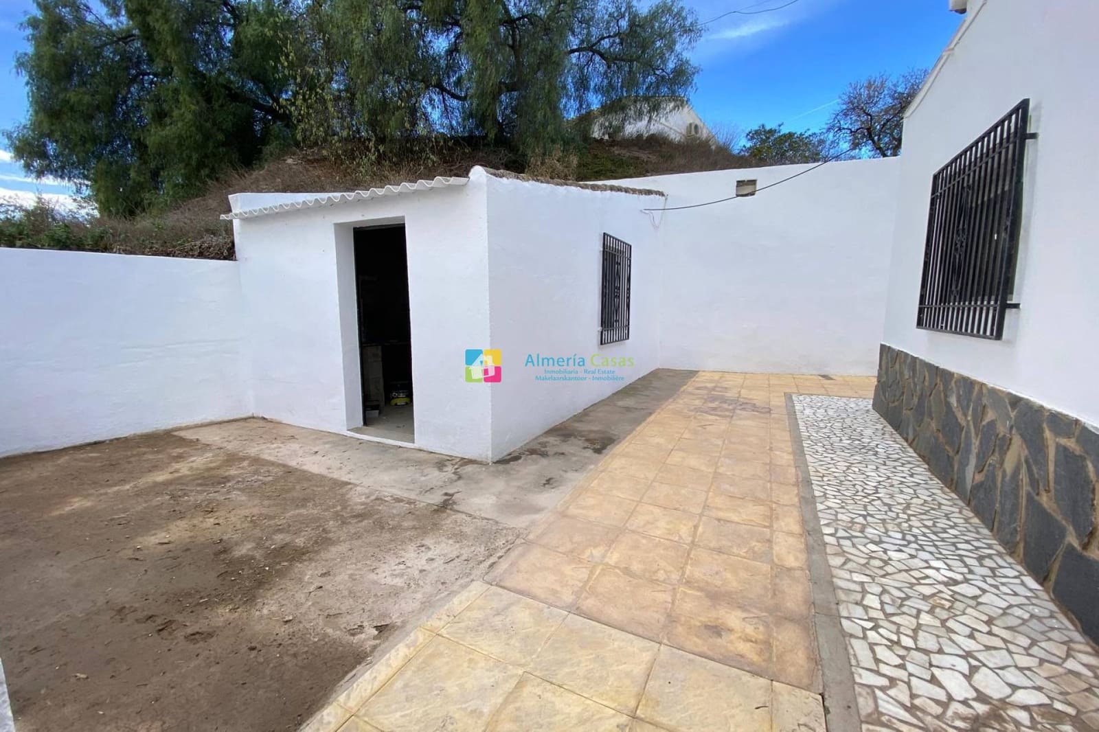 Finca/Casa Rural de 4 habitaciones en Pocicas en venta con piscina - 249.000 € (Ref: 9781364)