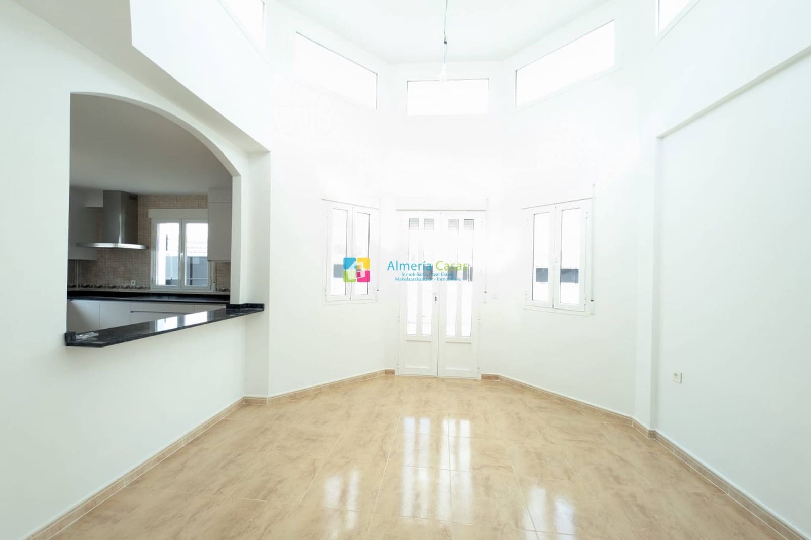 3 makuuhuone Huvila myytävänä paikassa Arboleas mukana uima-altaan - 265 000 € (Ref: 9781365)