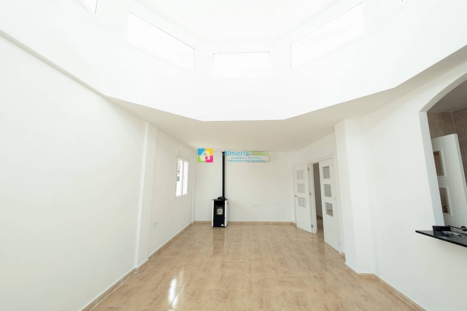 3 makuuhuone Huvila myytävänä paikassa Arboleas mukana uima-altaan - 265 000 € (Ref: 9781365)