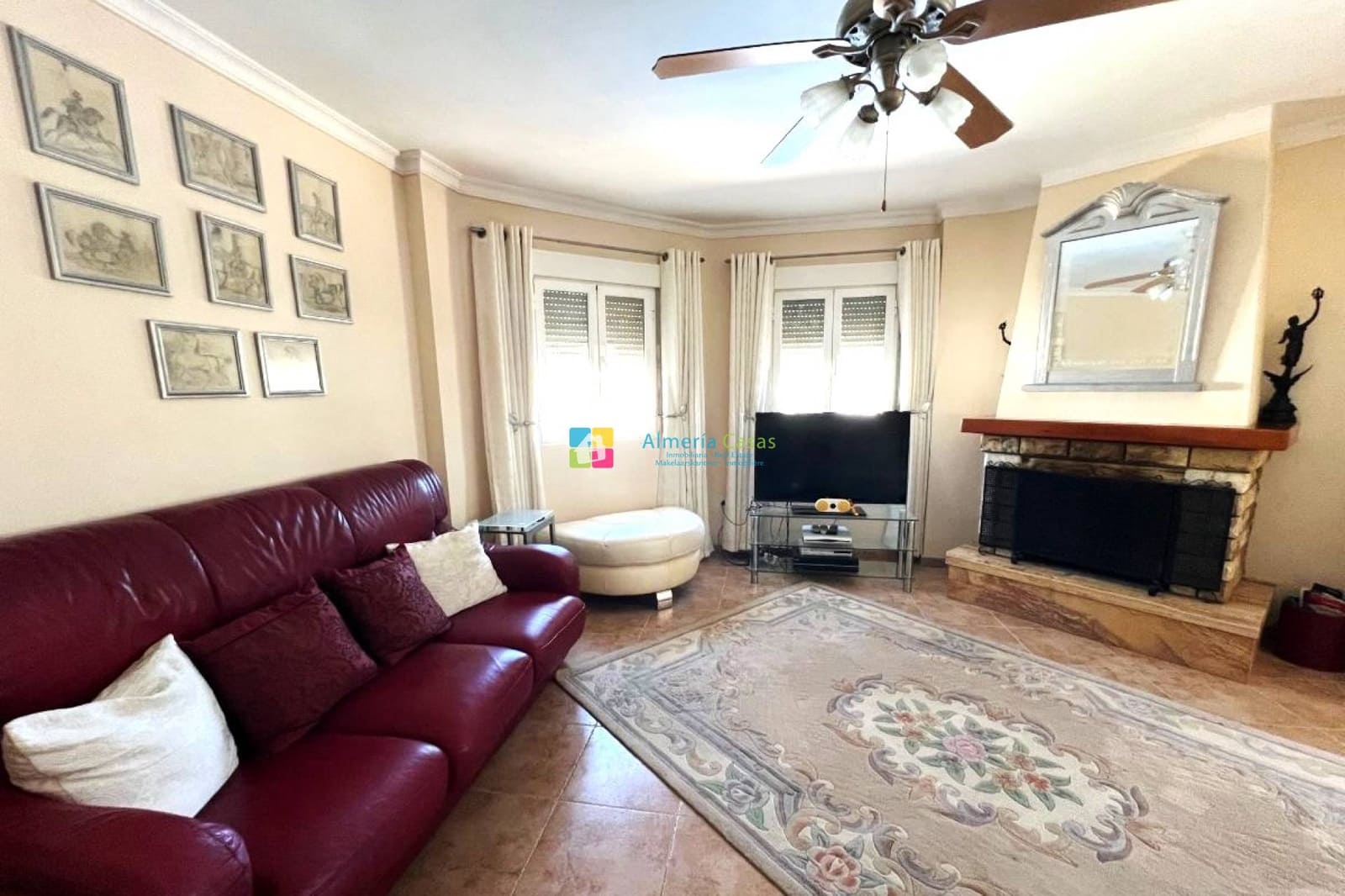 5 Zimmer Villa zu verkaufen in Arboleas mit Pool - 359.995 € (Ref: 9789412)