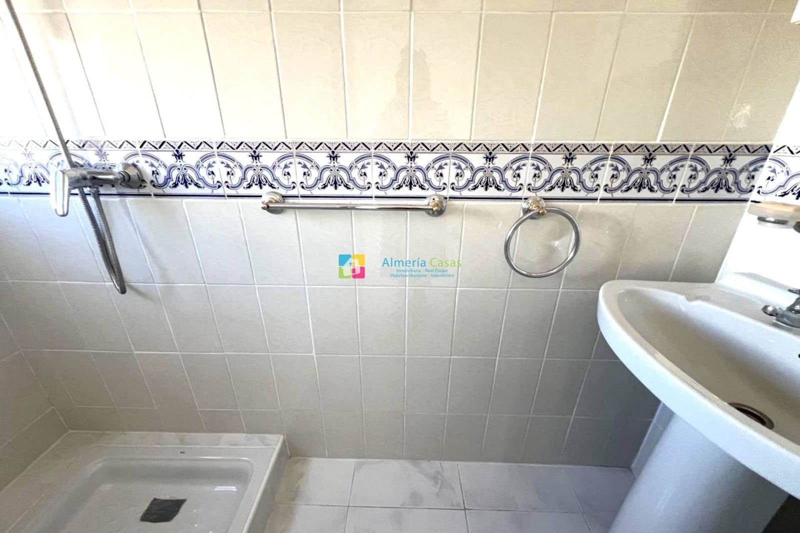 5 Zimmer Villa zu verkaufen in Arboleas mit Pool - 359.995 € (Ref: 9789412)