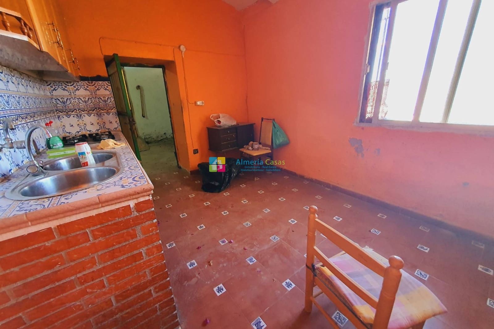 3 slaapkamer Finca/Landhuis te koop in Taberno - € 130.000 (Ref: 9789413)