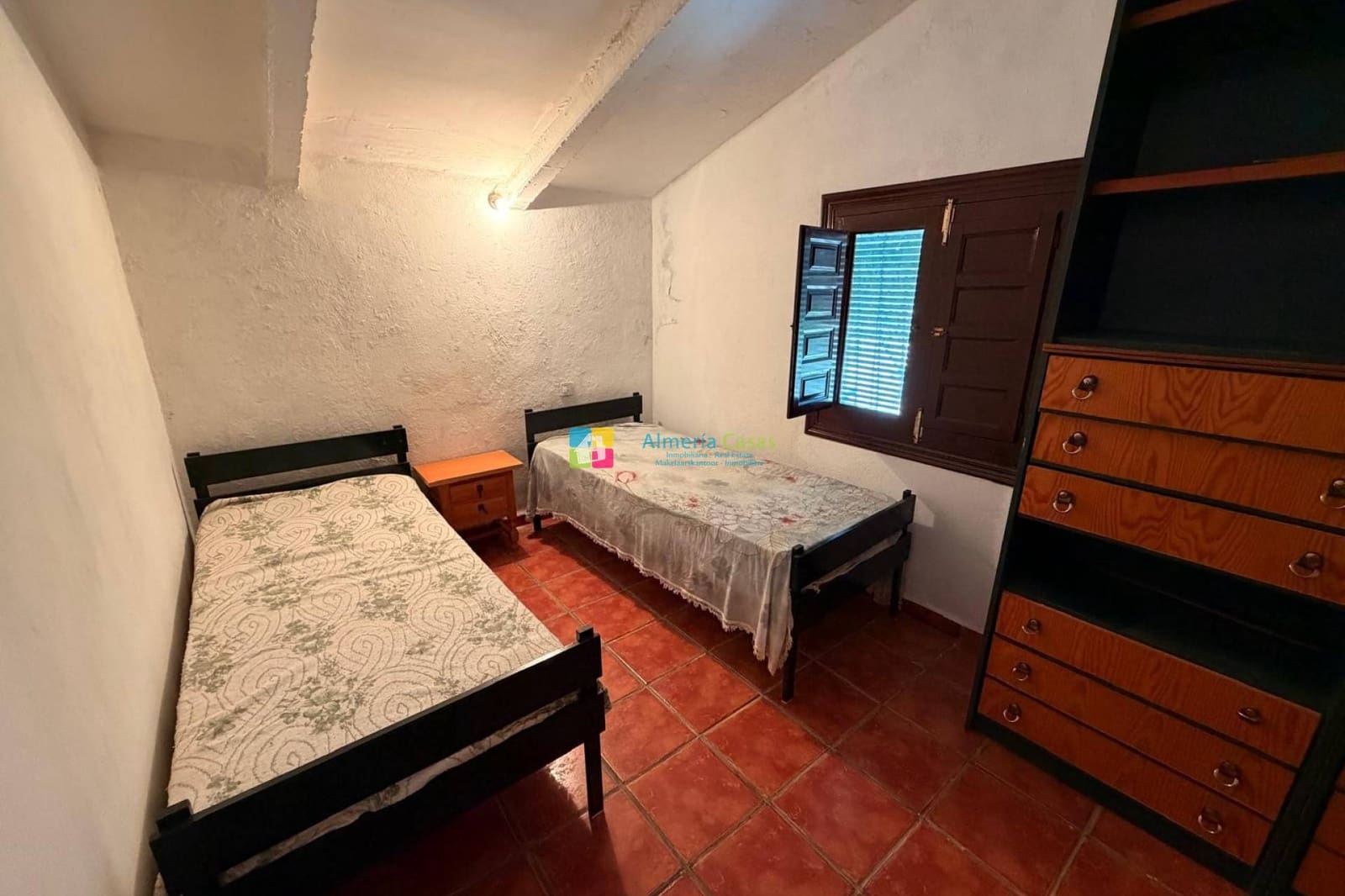 5 soveværelse Finca/Landehus til salg i Saliente Alto med garage - € 149.950 (Ref: 9789570)