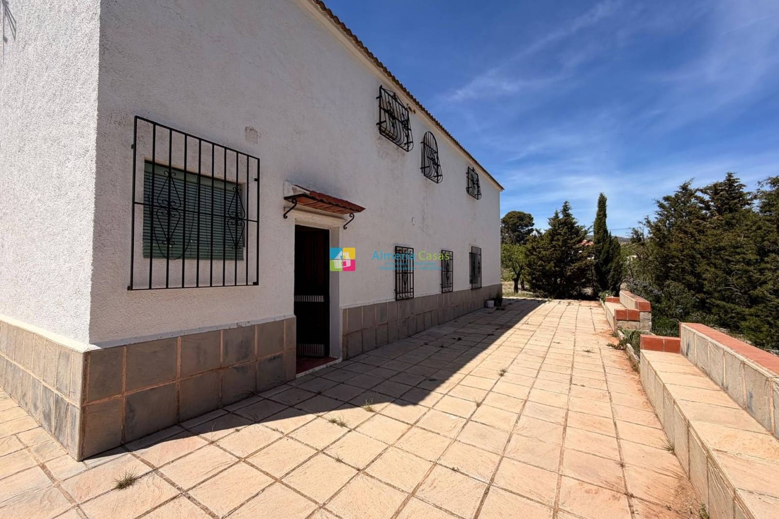 5 soveværelse Finca/Landehus til salg i Saliente Alto med garage - € 149.950 (Ref: 9789570)