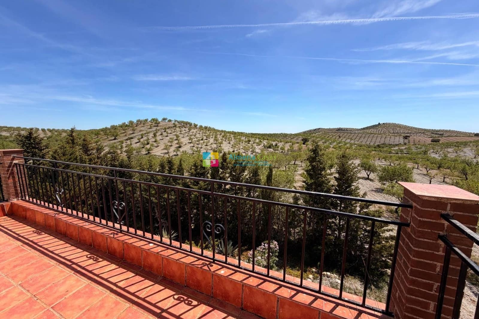 5 soveværelse Finca/Landehus til salg i Saliente Alto med garage - € 149.950 (Ref: 9789570)